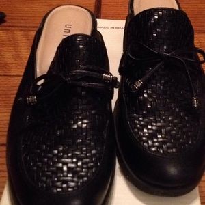 Unisa Black Mules size 8